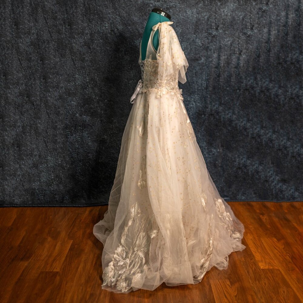 SALE Champagne Off-White Embroidered Wedding Ball Gown Dress Corset Back - XS/S - Picture 5 of 16